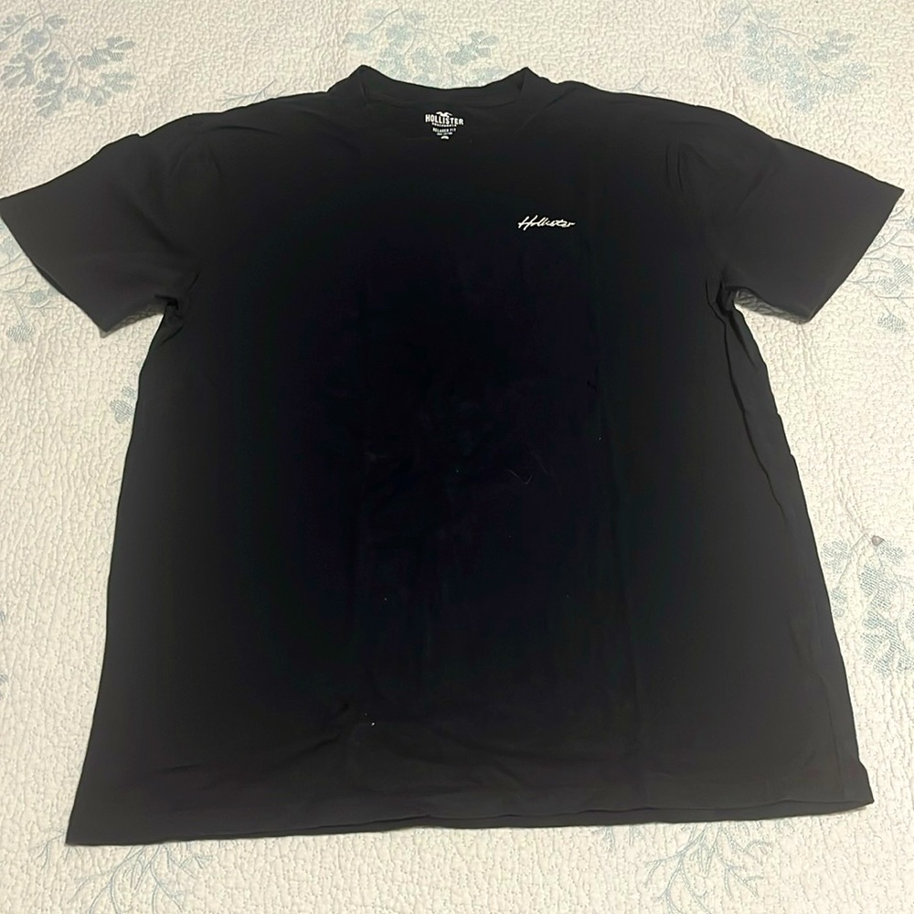 Hollister Co. Men’s Cotton Black T-shirt Medium Size